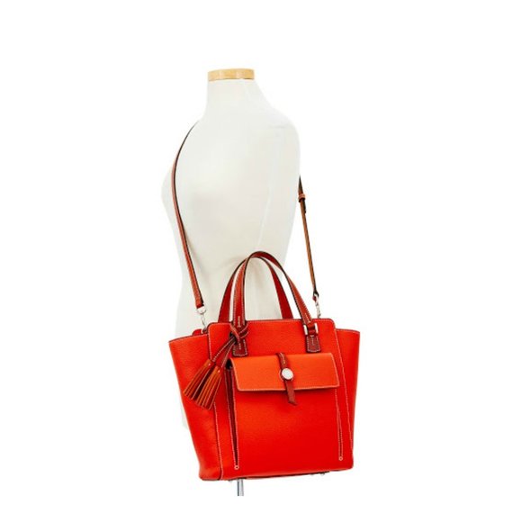 NWT-Dooney&Bourke Pebble Leather Cambridge NS - Picture 1 of 5